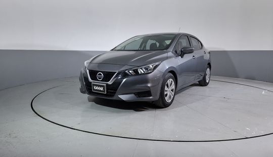 2022 • 91,084 km • Automático