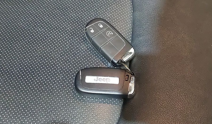 Jeep Compass 2.0 TD350 LONGITUDE AUTO 4WD Suv 2023