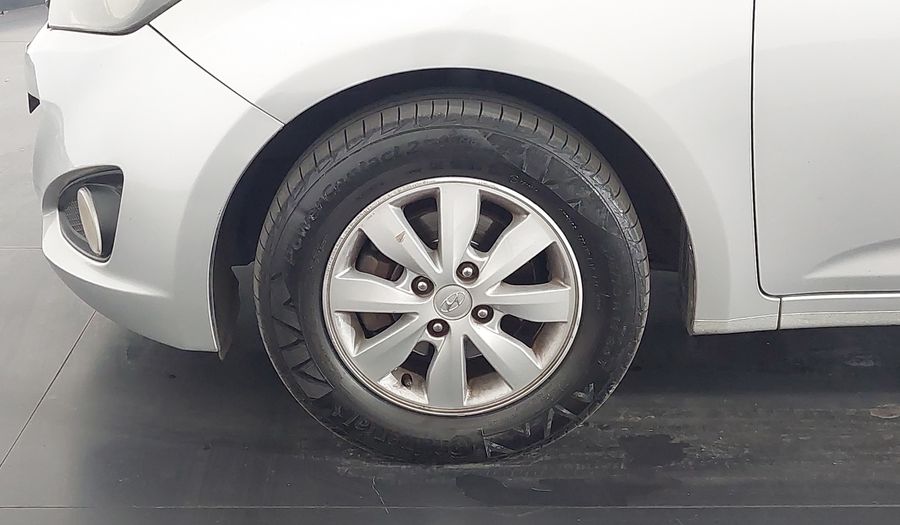 Hyundai Hb20s 1.6 S COMFORT PLUS AUTO Sedan 2014