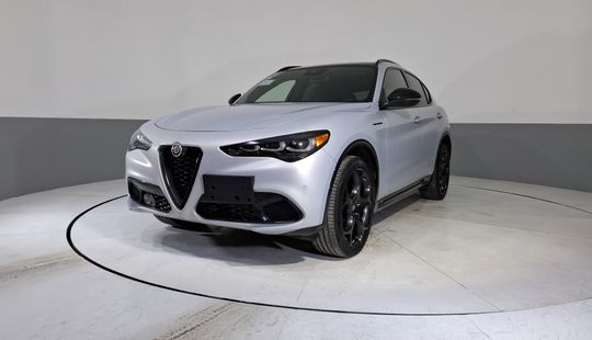 Alfa Romeo • Stelvio