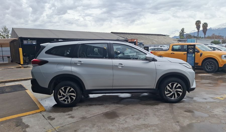 Toyota Rush 1.5 XLI Suv 2022