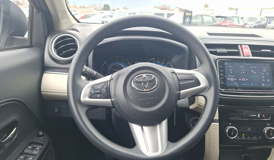 Toyota Rush 1.5 XLI Suv 2022