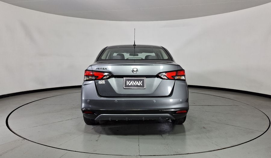 Nissan Versa 1.6 SENSE CVT Sedan 2022