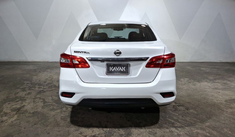 Nissan Sentra 1.8 EXCLUSIVE NAVI AUTO Sedan 2018