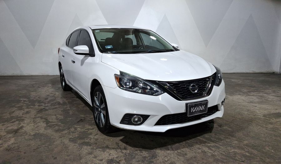 Nissan Sentra 1.8 EXCLUSIVE NAVI AUTO Sedan 2018