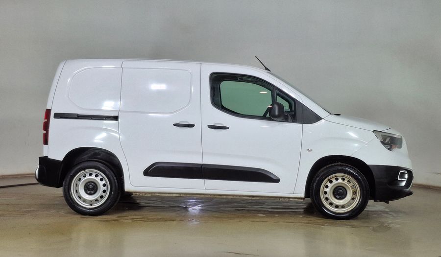 Opel Combo 1.6 TD L1 Van 2024