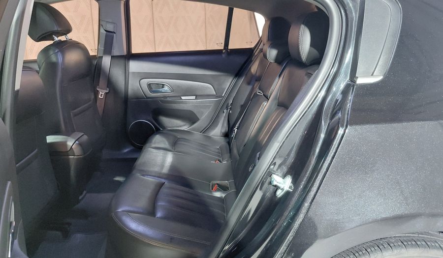 Chevrolet Cruze 1.8 LTZ Hatchback 2015