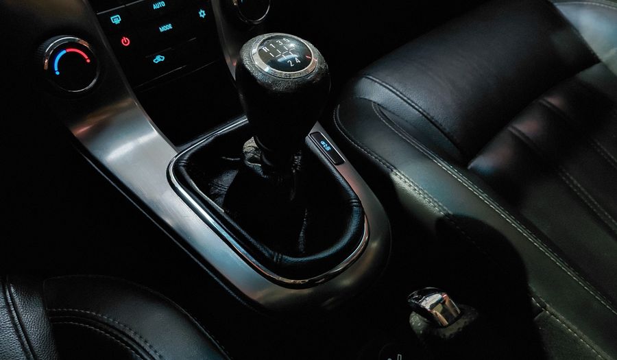 Chevrolet Cruze 1.8 LTZ Hatchback 2015