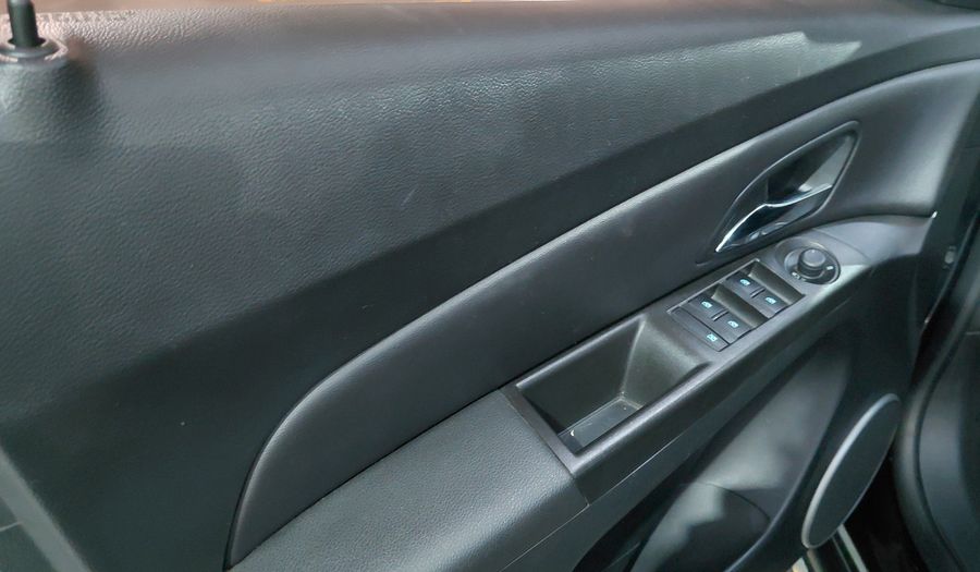 Chevrolet Cruze 1.8 LTZ Hatchback 2015