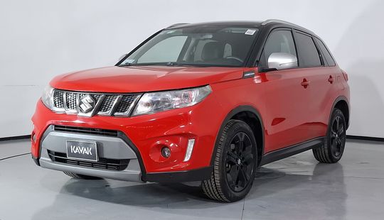 Suzuki • Vitara