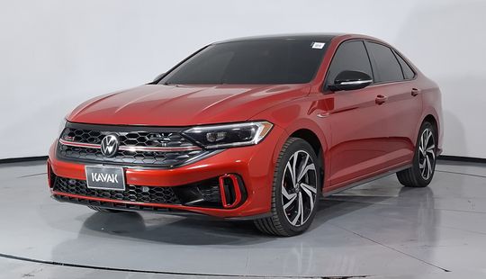 Volkswagen • Jetta