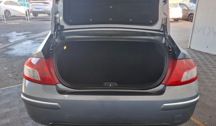Peugeot 407 SR SPORT 2.0 Sedan 2011