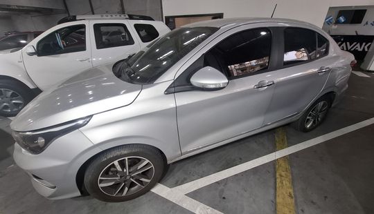 Fiat • Cronos