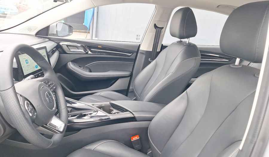 Mg 5 1.5 CVT COM Sedan 2026