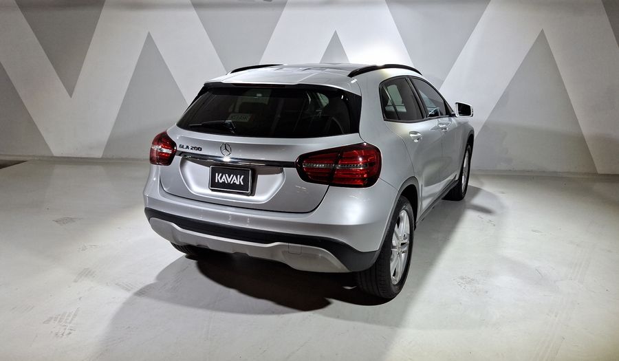 Mercedes Benz Clase Gla 1.6 GLA 200 DCT Suv 2018