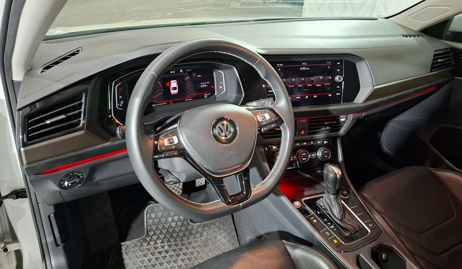 Volkswagen Vento 1.4 TSI HIGHLINE 250 AUTO Sedan 2021
