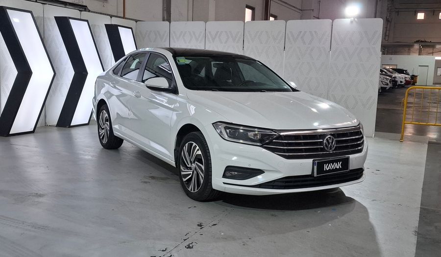 Volkswagen Vento 1.4 TSI HIGHLINE 250 AUTO Sedan 2021