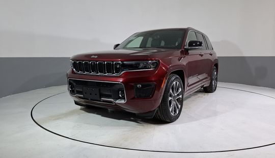 Jeep • Grand Cherokee