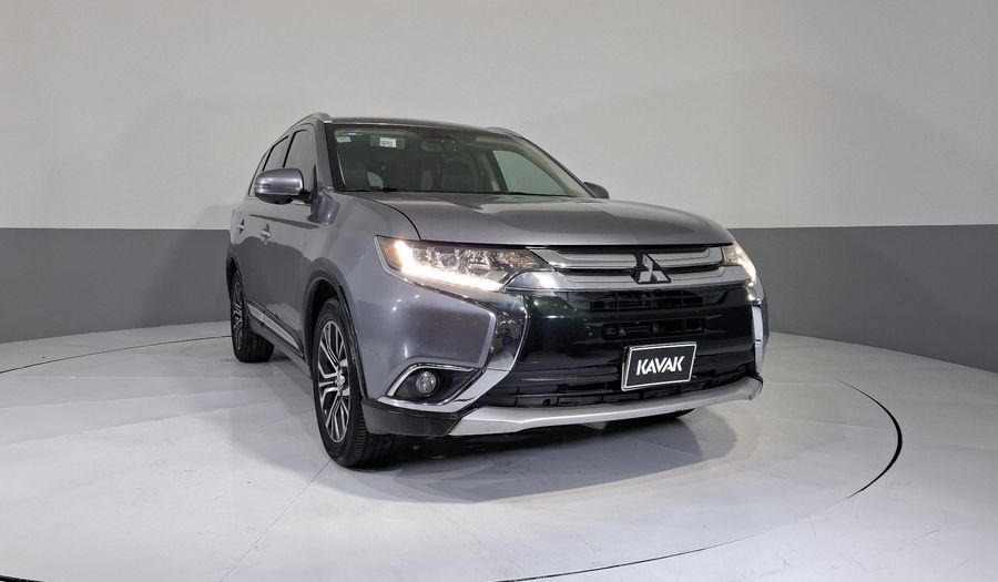 Mitsubishi Outlander 2.4 LIMITED Suv 2017