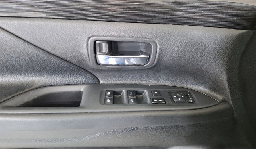 Mitsubishi Outlander 2.4 LIMITED Suv 2017
