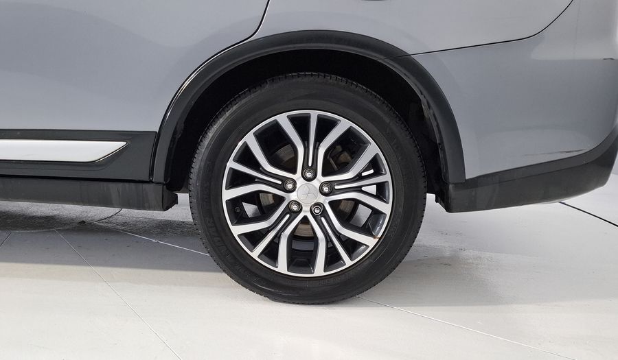 Mitsubishi Outlander 2.4 LIMITED Suv 2017