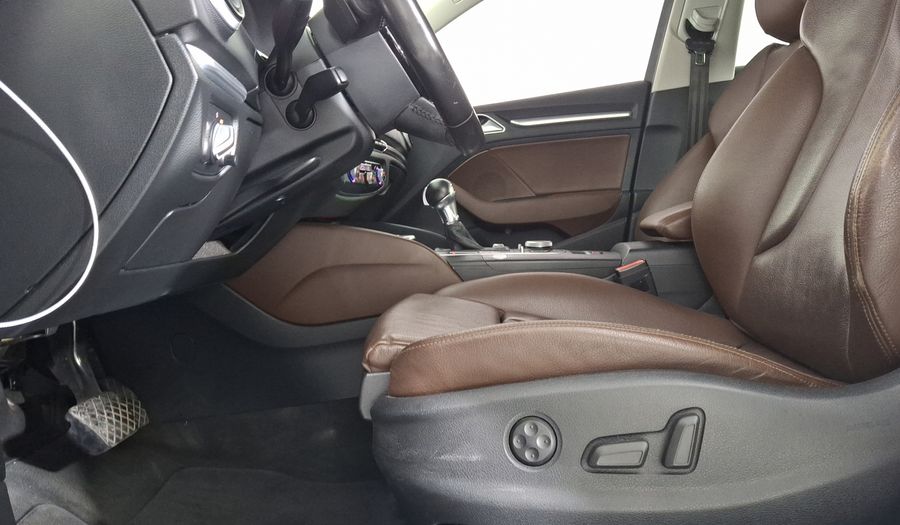 Audi A3 1.8 TFSI ATTRACTION PLUS S TRONIC Sedan 2016