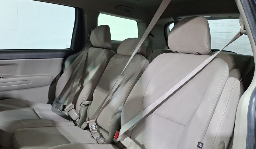 Kia Sedona 3.3 LX AUTO Minivan 2019