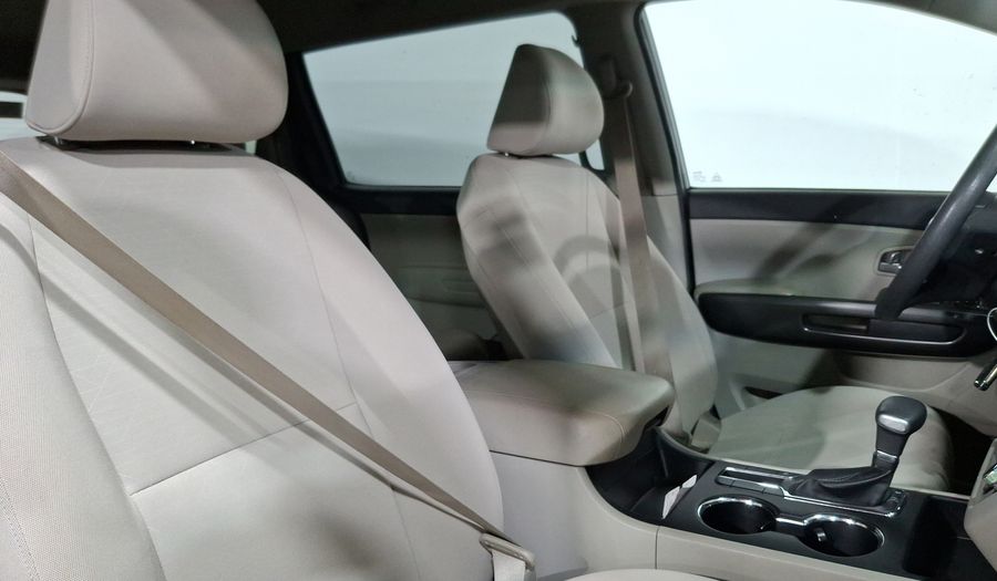 Kia Sedona 3.3 LX AUTO Minivan 2019