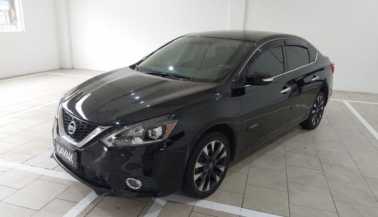 Nissan • Sentra