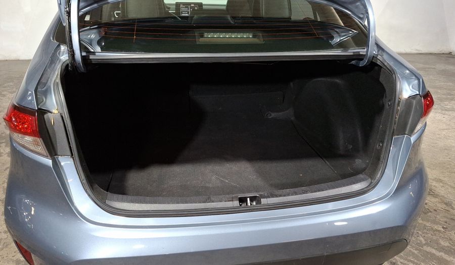 Toyota Corolla 1.8 LE HYBRID AUTO Sedan 2022