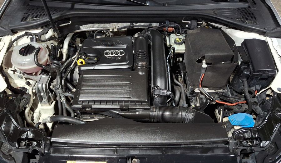 Audi A3 1.4 TFSI SELECT Sedan 2017