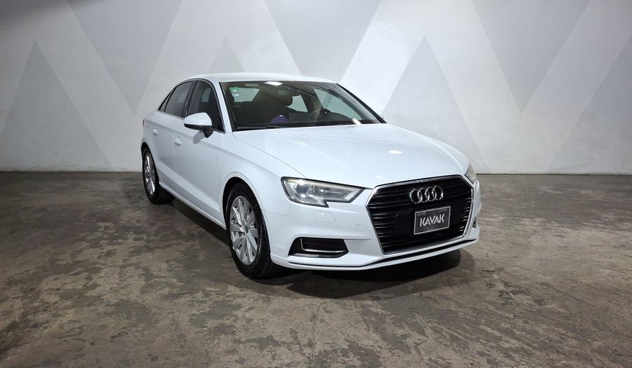Audi A3 1.4 TFSI SELECT Sedan 2017