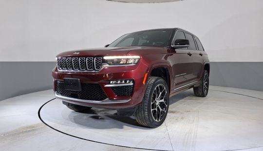 Jeep • Grand Cherokee