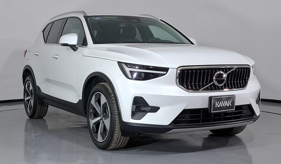 Volvo Xc40 2.0 B4 MHEV ULTIMATE AUTO Suv 2024