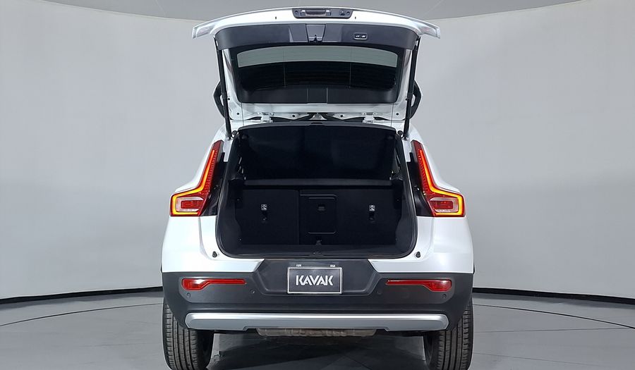 Volvo Xc40 2.0 B4 MHEV ULTIMATE AUTO Suv 2024