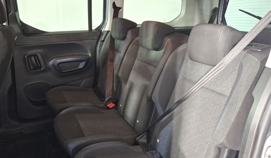 Peugeot Rifter 1.2 PURETECH ALLURE PACK AUTO Minivan 2023