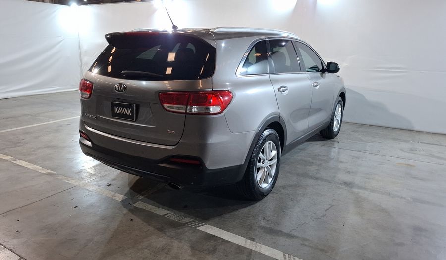 Kia Sorento 2.4 LX AUTO Suv 2018