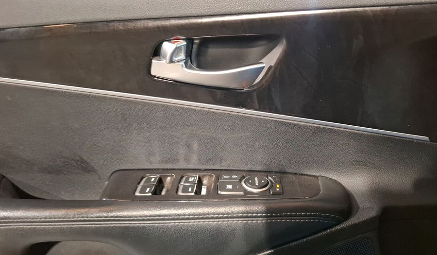 Kia Sorento 2.4 LX AUTO Suv 2018