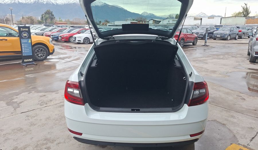Skoda Octavia 1.4 TSI AMBIENTE DSG Sedan 2018