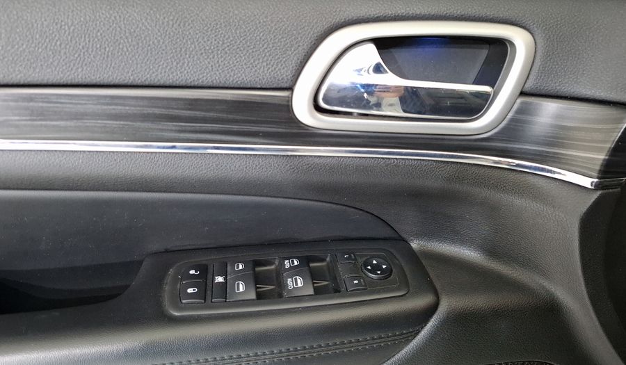 Jeep Grand Cherokee 5.7 LIMITED LUJO V8 AUTO 4WD Suv 2019