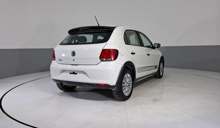 Volkswagen Gol 1.6 TRACK 5 PTAS. CL AC/CD Hatchback 2016