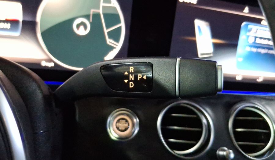 Mercedes Benz Clase E 2.0 250 AVANTGARDE AUTO Sedan 2019