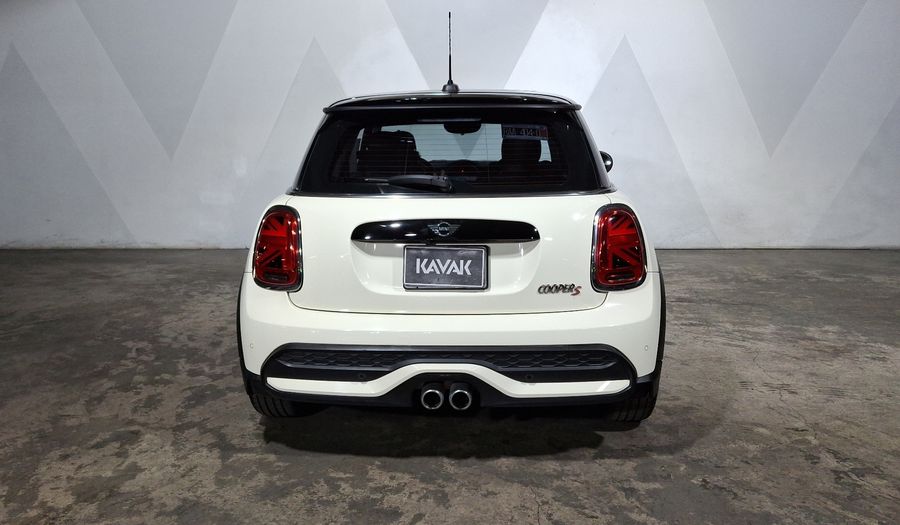 Mini Cooper S 2.0 COOPER CLASSIC DCT Hatchback 2023