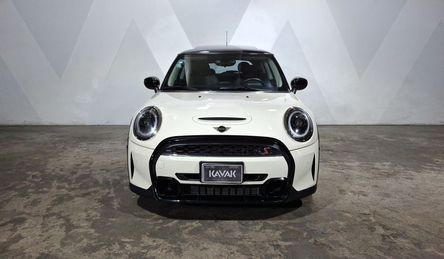 Mini Cooper S 2.0 COOPER CLASSIC DCT Hatchback 2023