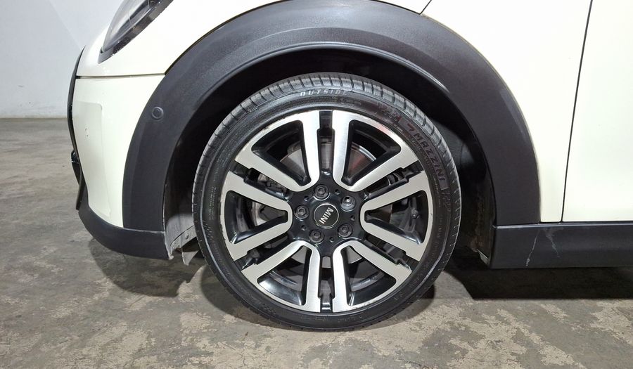 Mini Cooper S 2.0 COOPER CLASSIC DCT Hatchback 2023