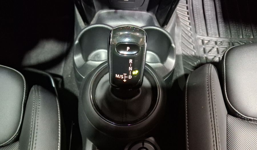Mini Cooper S 2.0 COOPER CLASSIC DCT Hatchback 2023