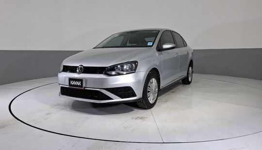 Volkswagen • Vento