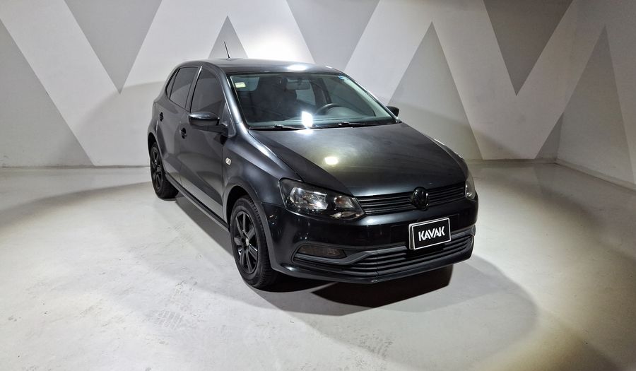 Volkswagen Polo 1.6 MT Hatchback 2015
