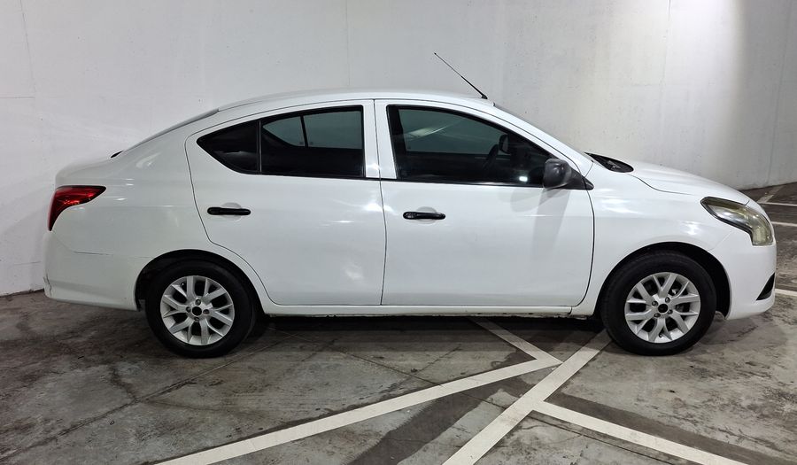 Nissan V-drive 1.6 V-DRIVE A/C Sedan 2021