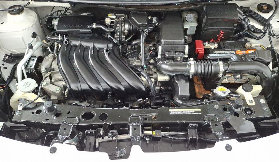 Nissan V-drive 1.6 V-DRIVE A/C Sedan 2021
